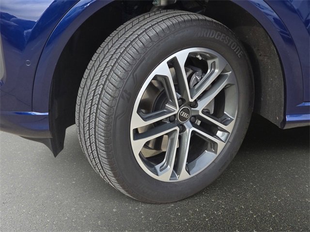 Certified 2025 Audi Q5 Premium w/ Convenience Package image 31