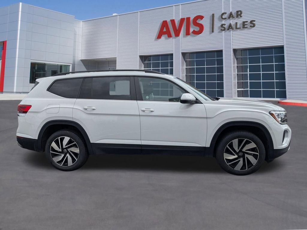 Used 2025 Volkswagen Atlas SE image 5