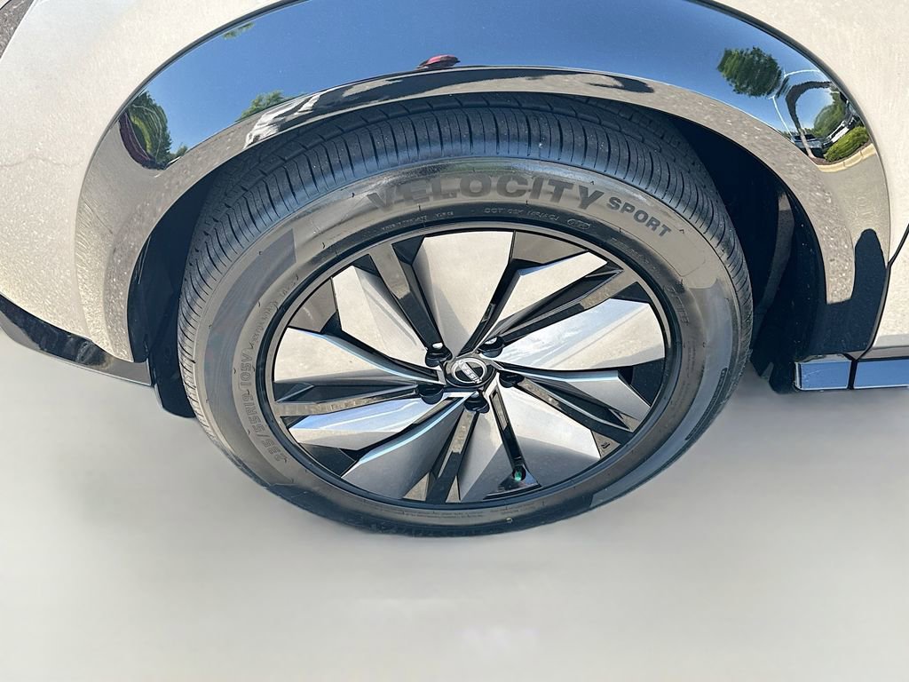 Used 2023 Nissan Ariya FWD image 27