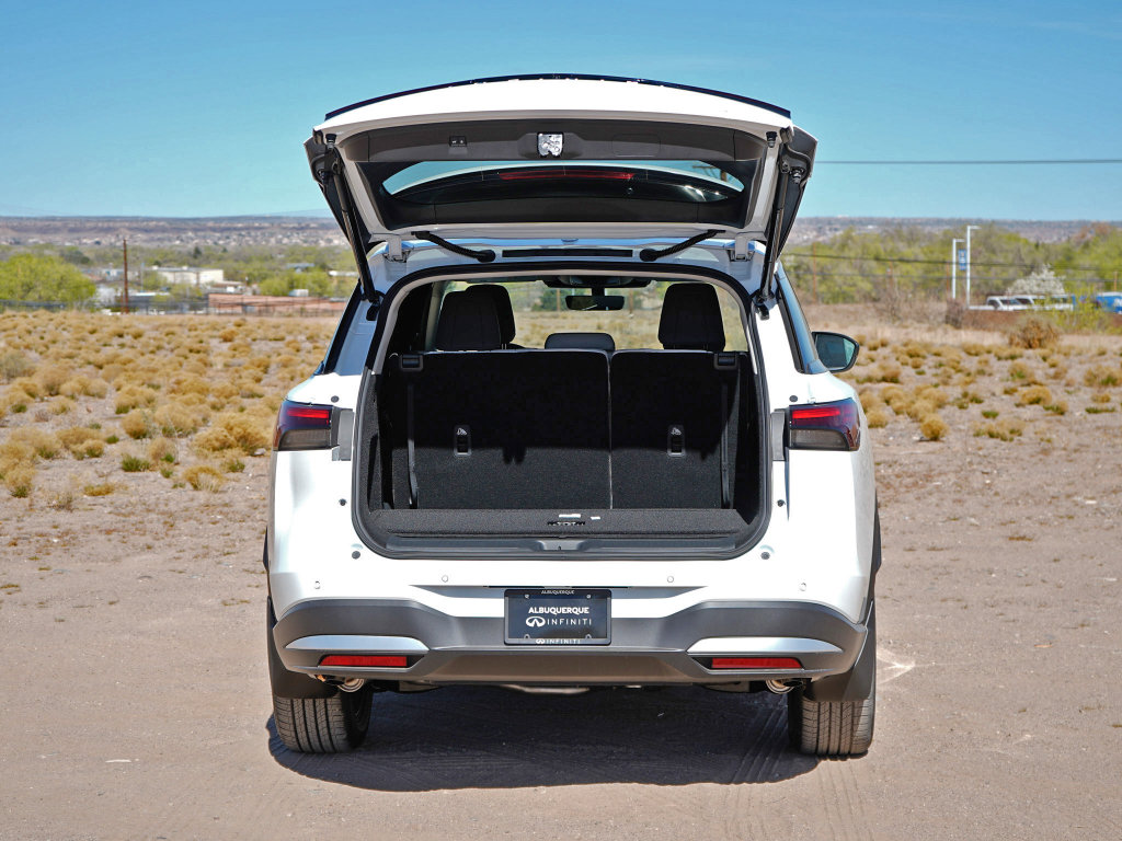 New 2026 INFINITI QX60 Luxe w/ Cargo Package image 7