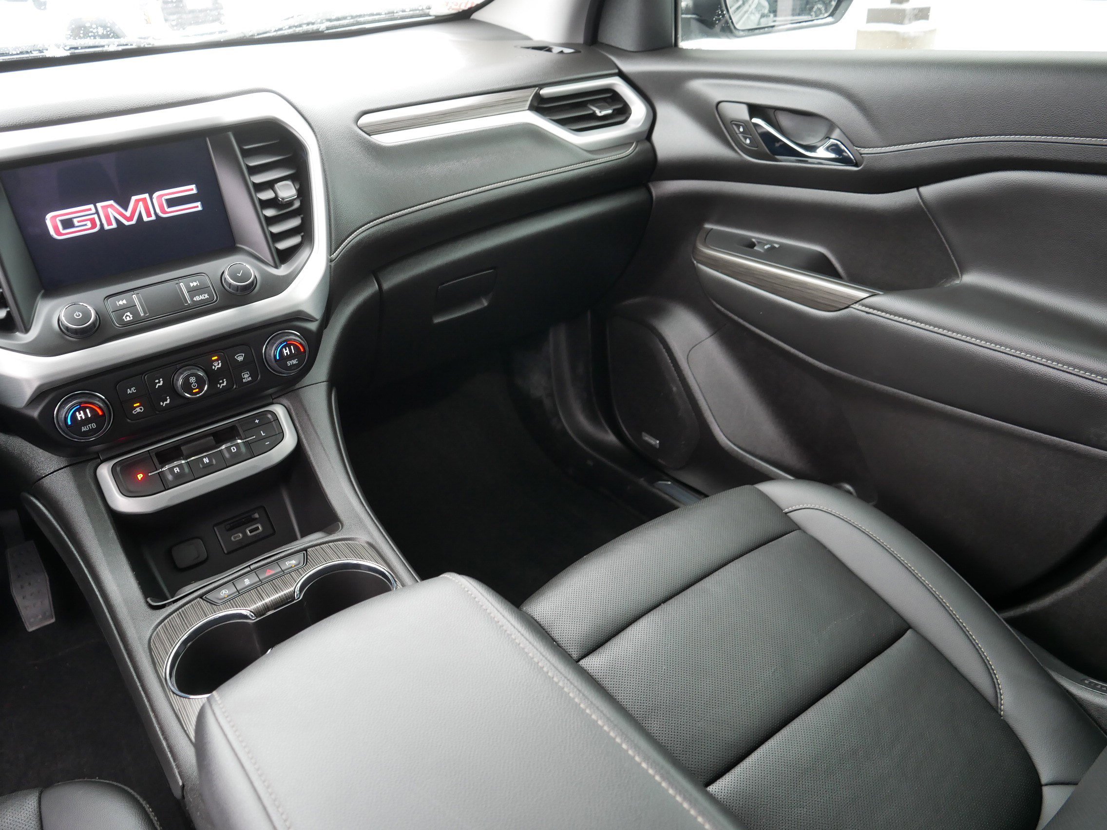 Certified 2023 GMC Acadia SLT w/ Elevation Edition image 11