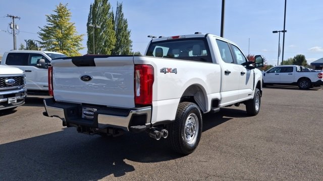 New 2026 Ford F250 XL image 3