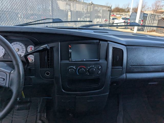 Used 2004 Dodge Ram 2500 Truck SLT w/ Off-Road Group image 3