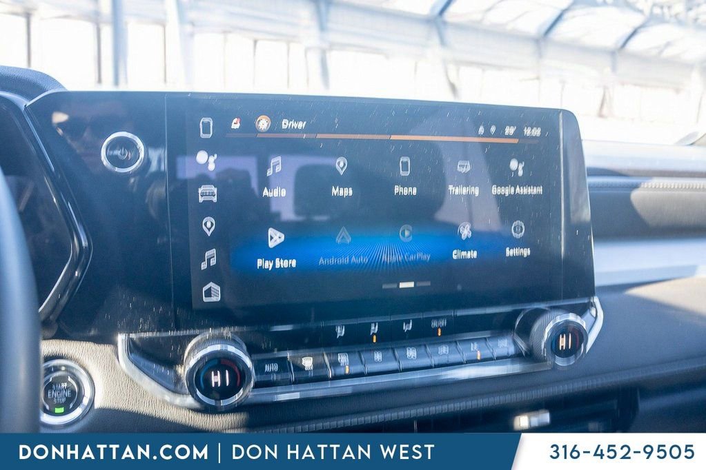 Used 2023 Chevrolet Colorado LT w/ LT Convenience Package image 6