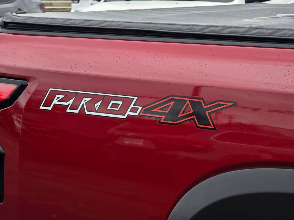 Used 2022 Nissan Frontier PRO-4X w/ Pro-4X Premium Package image 32