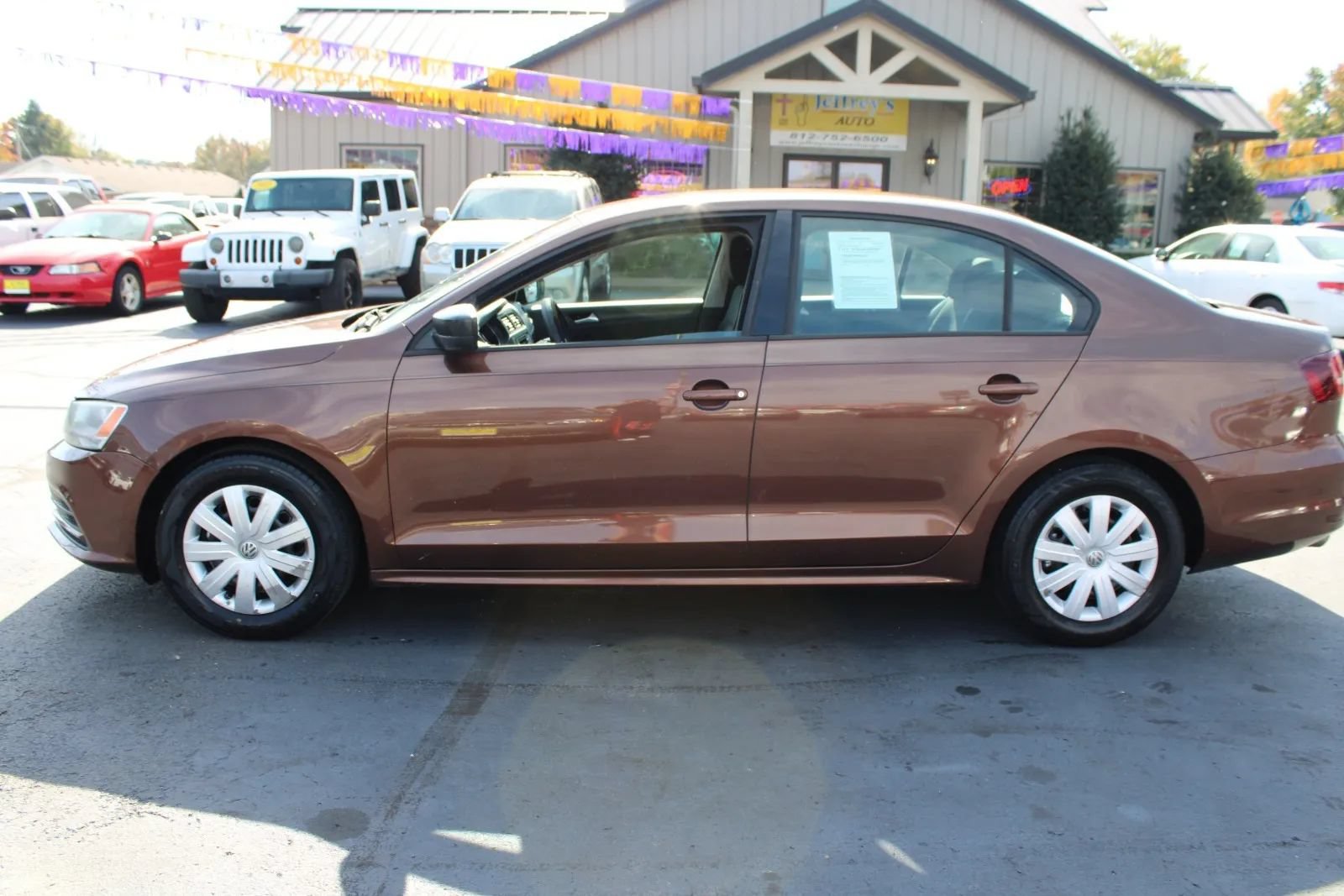 Used 2016 Volkswagen Jetta S FWD image 2