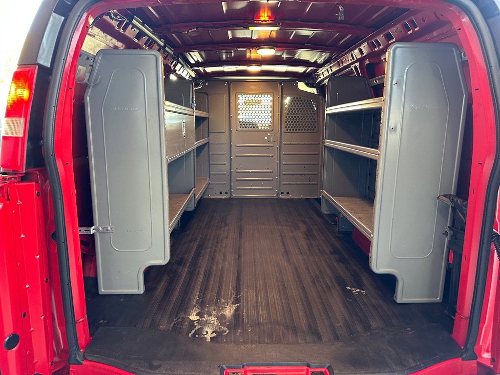 Used 2014 Chevrolet Express 1500 AWD image 11