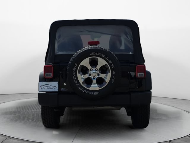 Used 2017 Jeep Wrangler Unlimited Sport AWD/4WD image 4