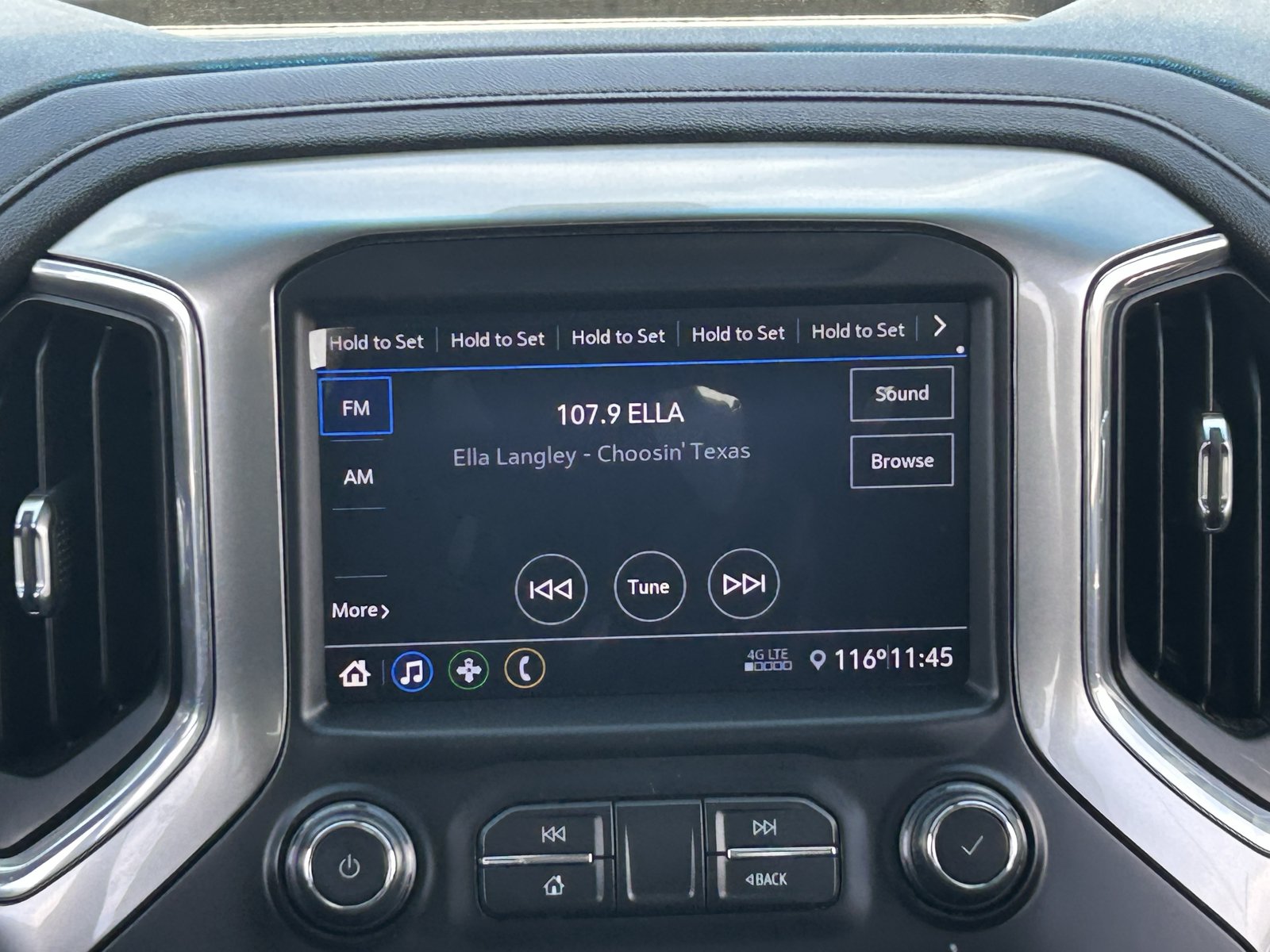 Used 2020 Chevrolet Silverado 1500 LT w/ All-Star Edition RWD image 19