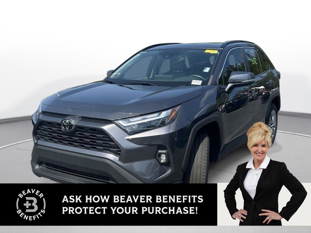 Certified 2022 Toyota RAV4 XLE Premium FWD image 1