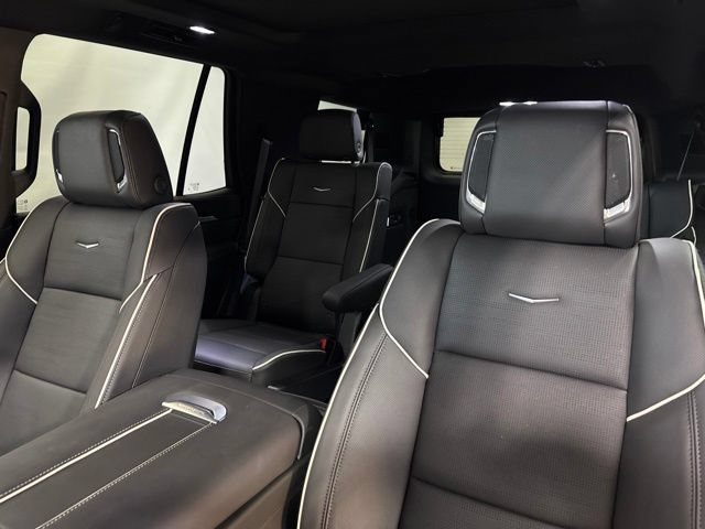 New 2026 Cadillac Escalade Sport w/ Touring Package AWD/4WD image 12