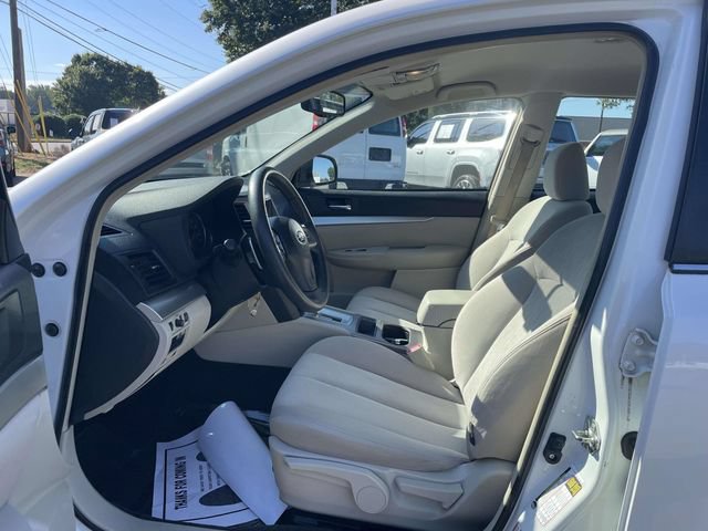 Used 2014 Subaru Outback 2.5i AWD/4WD image 16