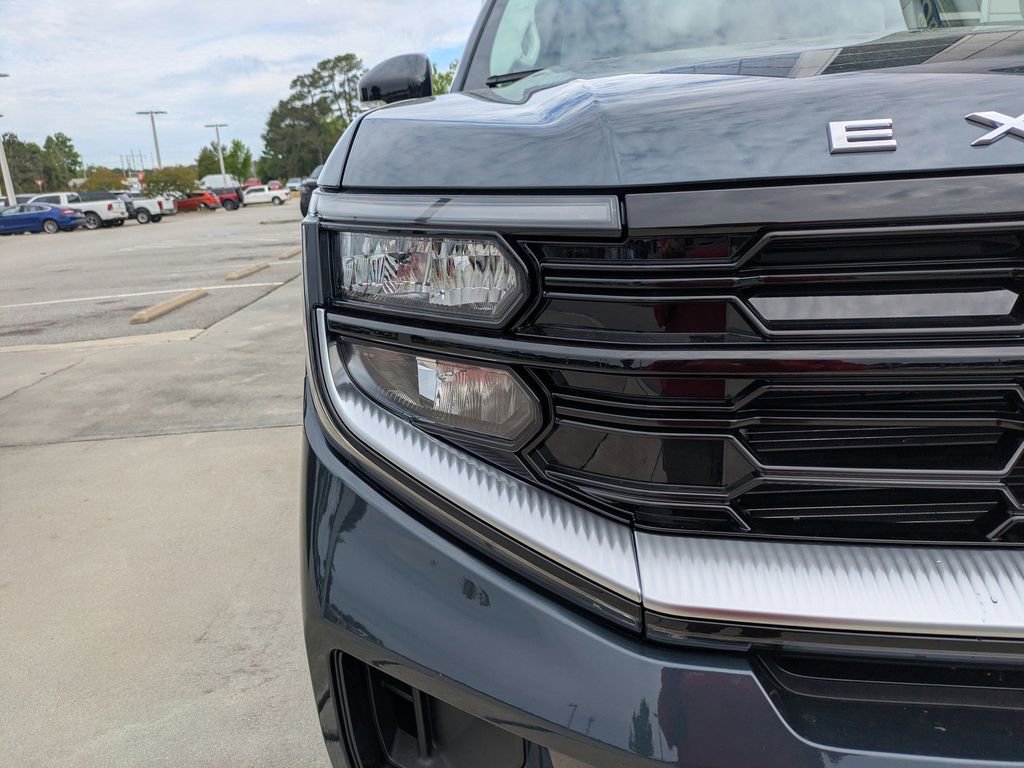 New 2026 Ford Expedition Platinum AWD/4WD image 9