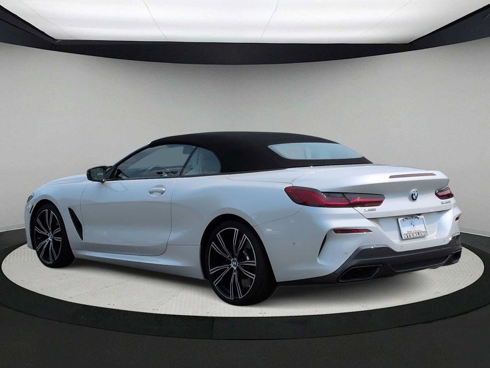 Used 2024 BMW M850i xDrive Convertible AWD/4WD image 6