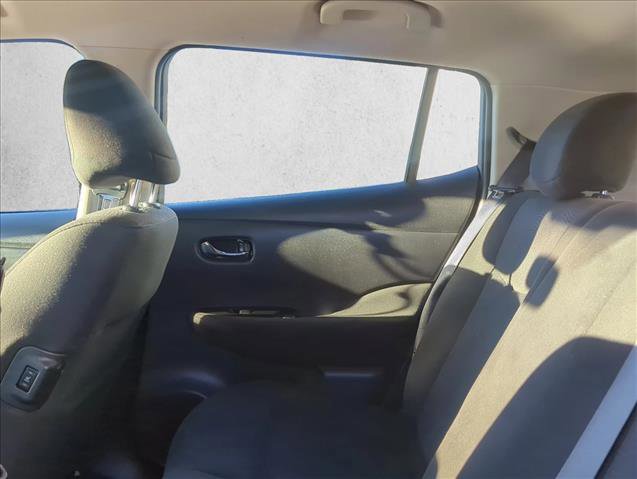 Used 2015 Nissan Leaf SV w/ LED & Quick Charge Package image 15