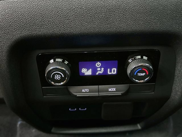 New 2027 Chevrolet Traverse LT w/ Sun and Wheel Package FWD image 27