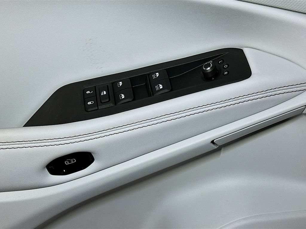 New 2026 Jeep Cherokee Limited AWD/4WD image 12