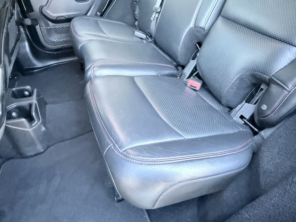 Used 2021 Jeep Wrangler Unlimited Rubicon w/ Xtreme Recon 35" Tire Package image 32