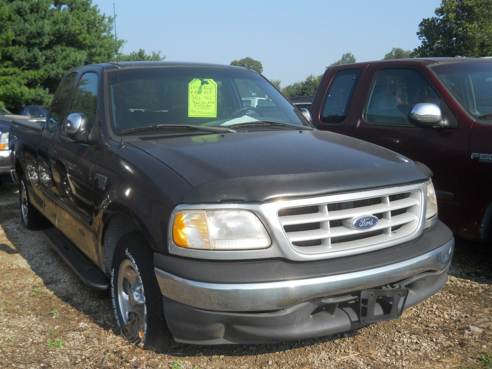 Used 1999 Ford F150 XLT RWD image 1