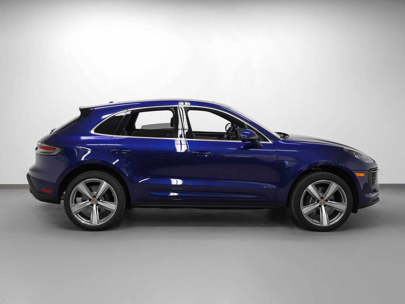 New 2026 Porsche Macan image 13