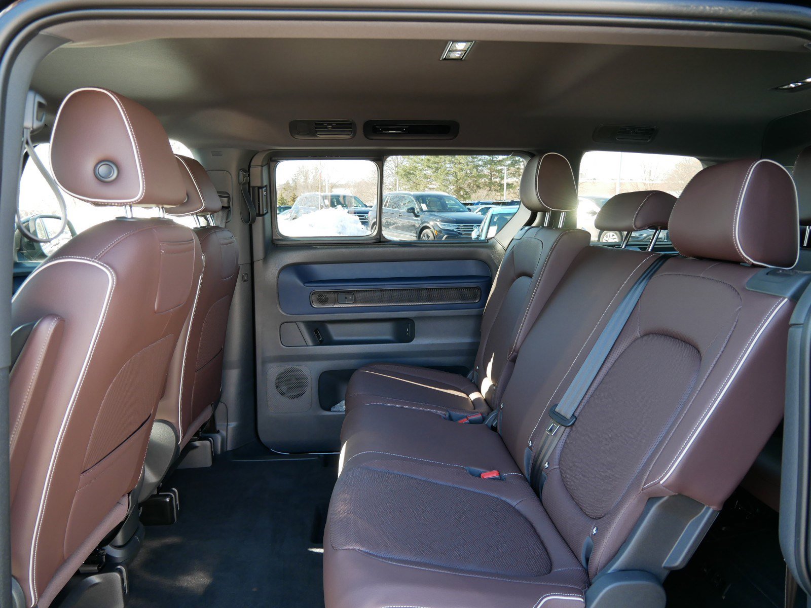 New 2025 Volkswagen ID. Buzz Pro S image 7