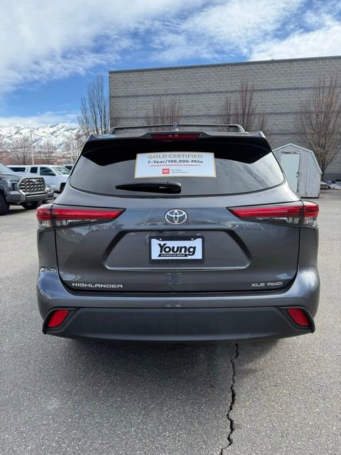 Used 2023 Toyota Highlander XLE image 7
