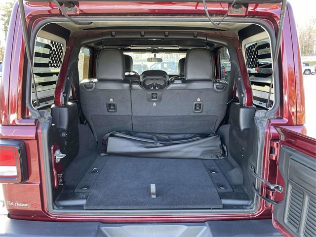 Used 2021 Jeep Wrangler Unlimited Sahara image 12