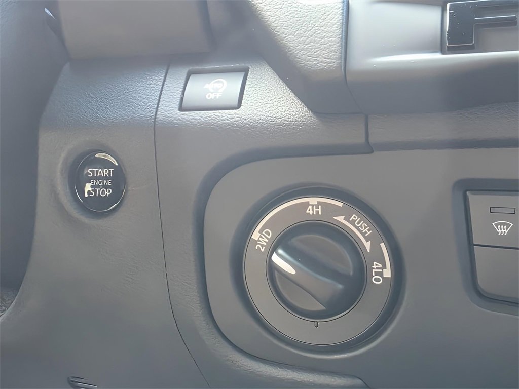 New 2026 Nissan Frontier SV w/ All-Weather Content Package image 28