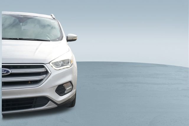 Used 2017 Ford Escape Titanium image 36