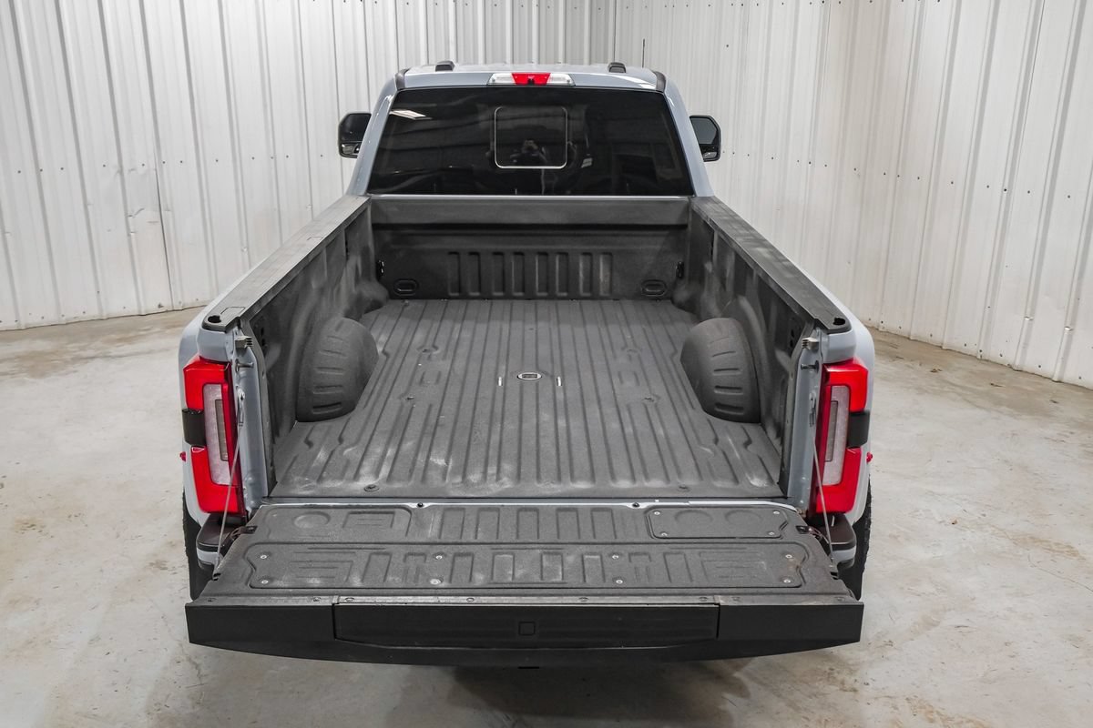 Used 2025 Ford F350 Platinum AWD/4WD image 60