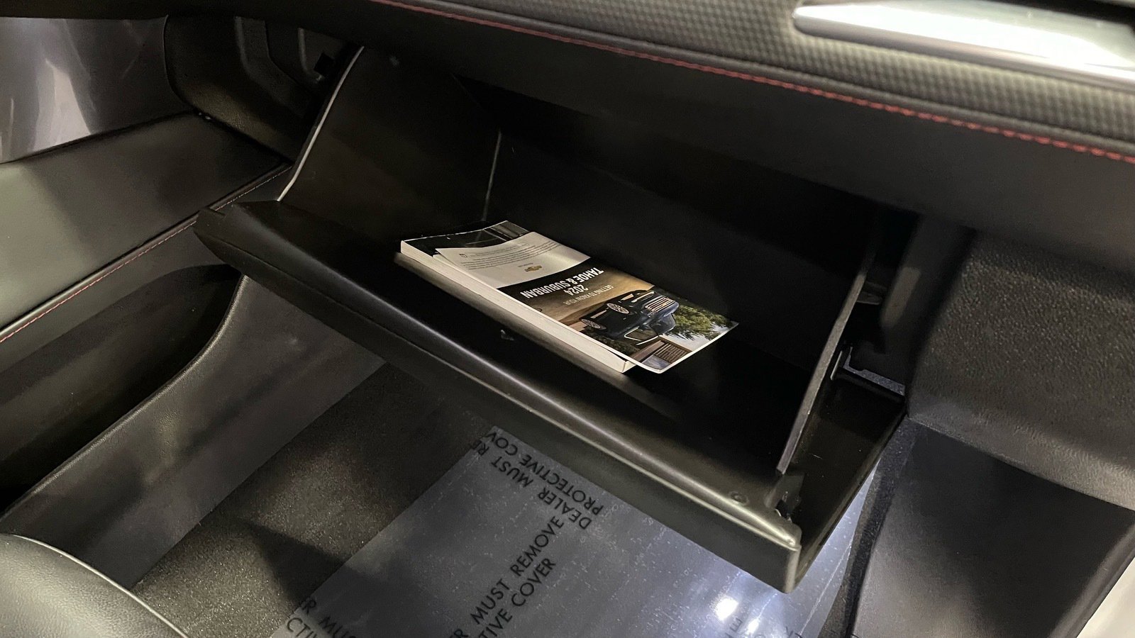 Used 2024 Chevrolet Suburban RST w/ Luxury Package image 42