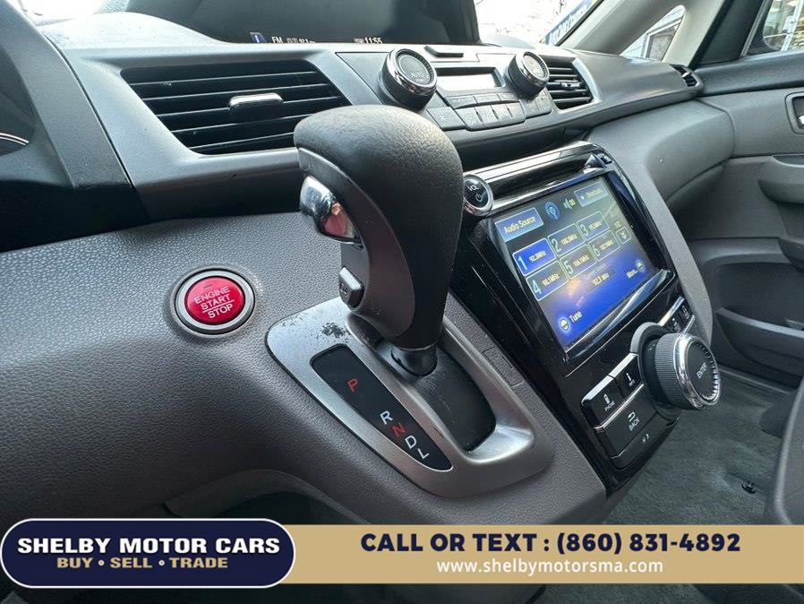 Used 2016 Honda Odyssey SE image 16