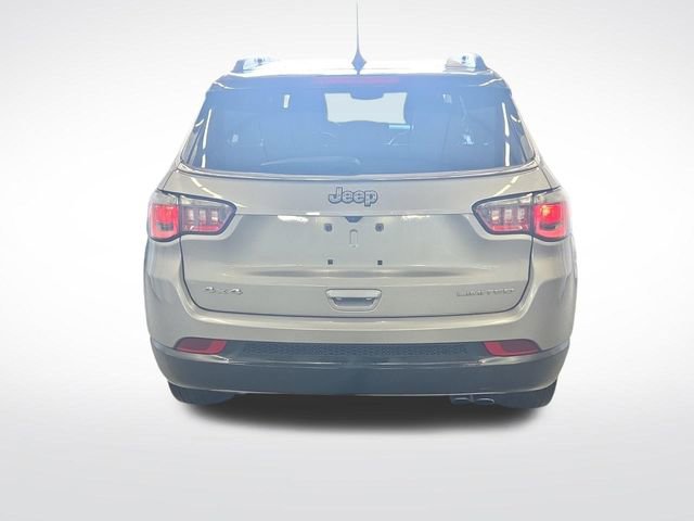 Used 2022 Jeep Compass Limited AWD/4WD image 9