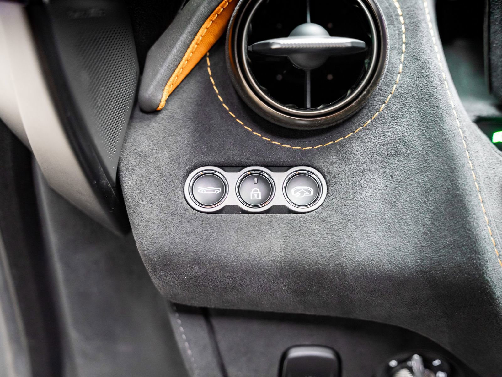 Used 2021 McLaren 720S Luxury RWD image 50