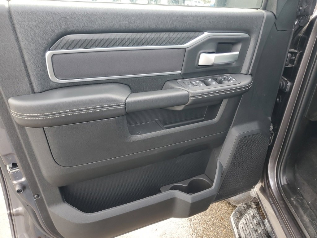Used 2025 RAM 2500 Big Horn image 8