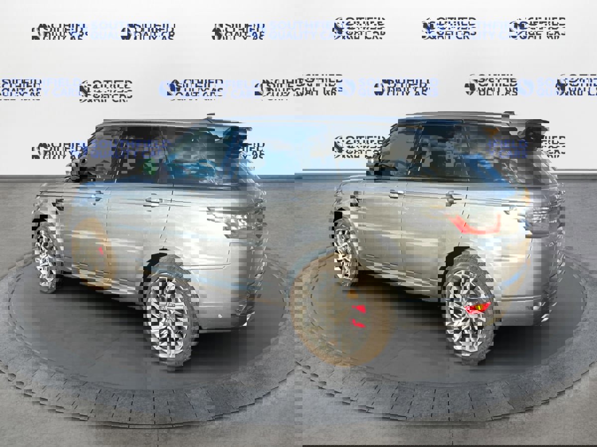 Used 2020 Land Rover Range Rover Sport HSE Dynamic image 4