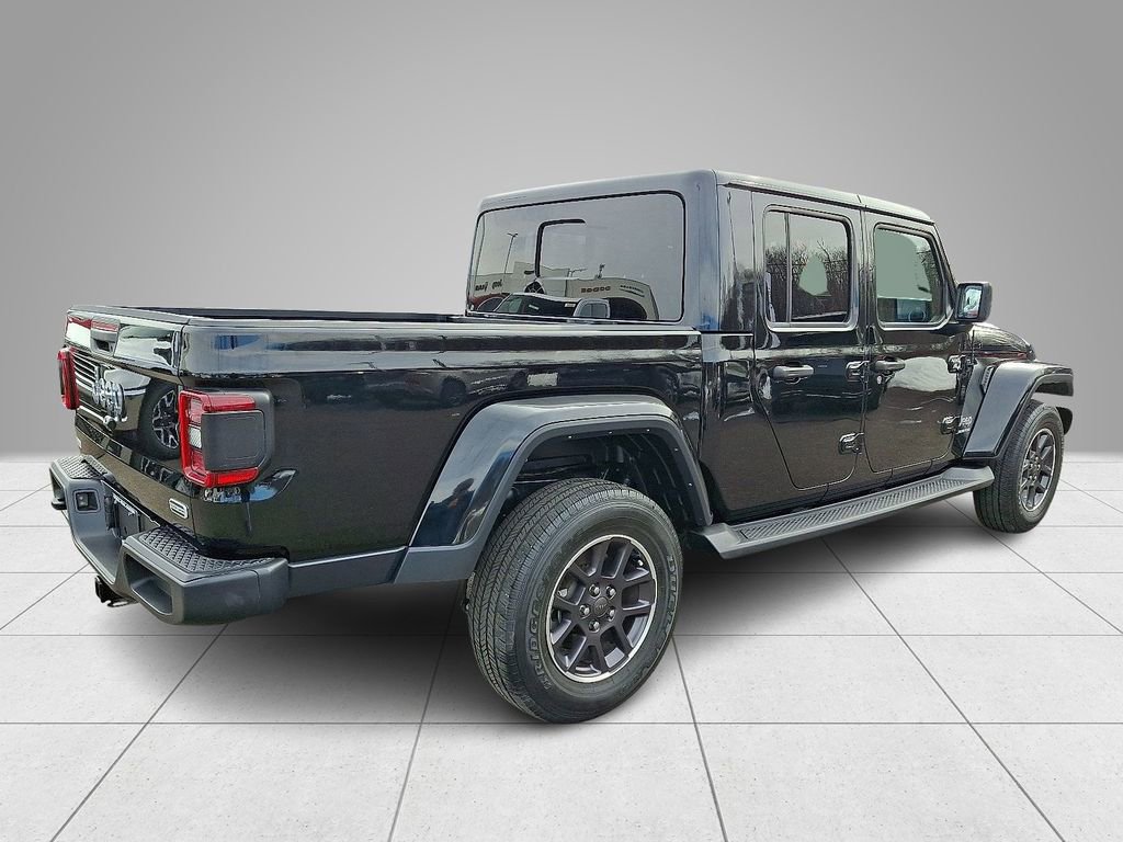 Used 2022 Jeep Gladiator Overland w/ Popular Equipment Package image 5