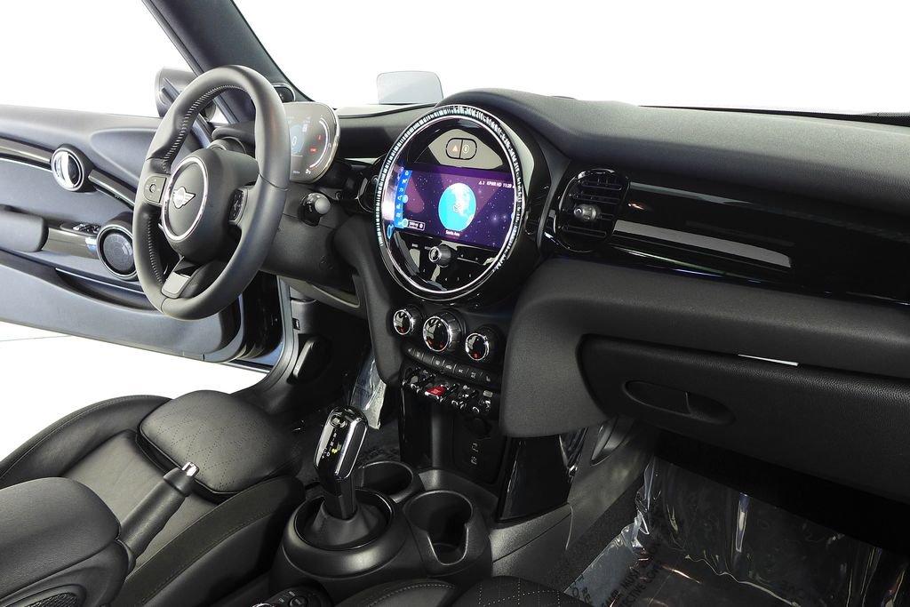 Certified 2023 MINI Cooper S image 13