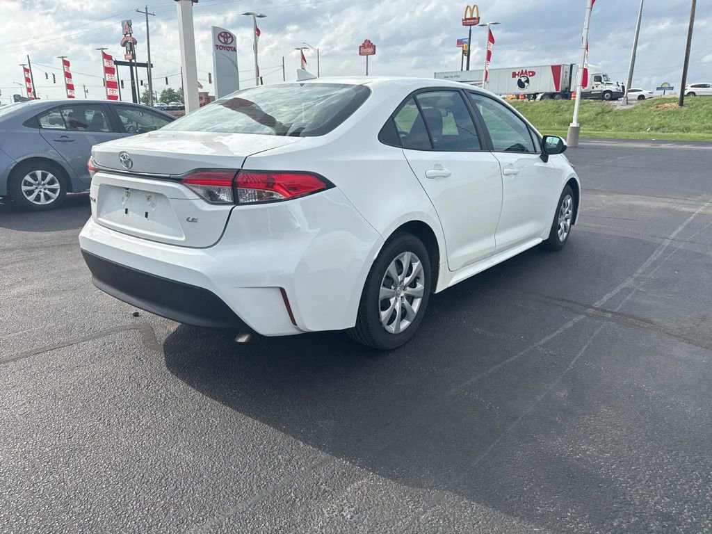 Used 2024 Toyota Corolla LE image 8