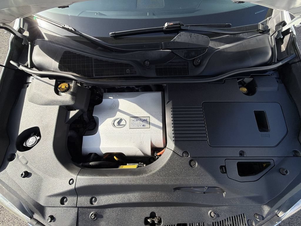 Used 2013 Lexus RX 450h AWD w/ Navigation Pkg image 18