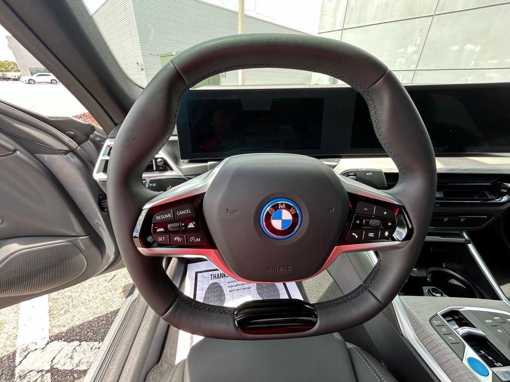Used 2025 BMW i4 eDrive40 w/ Premium Package RWD image 19