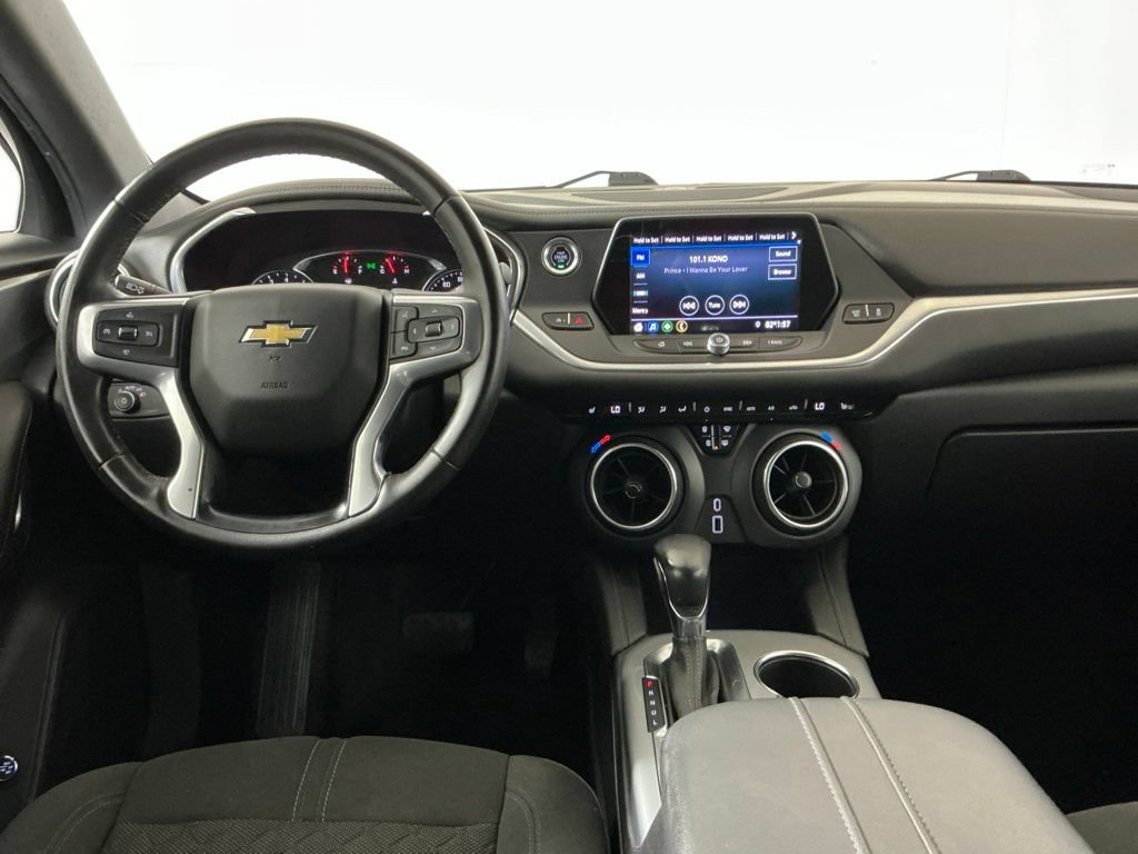 Used 2020 Chevrolet Blazer LT FWD image 9