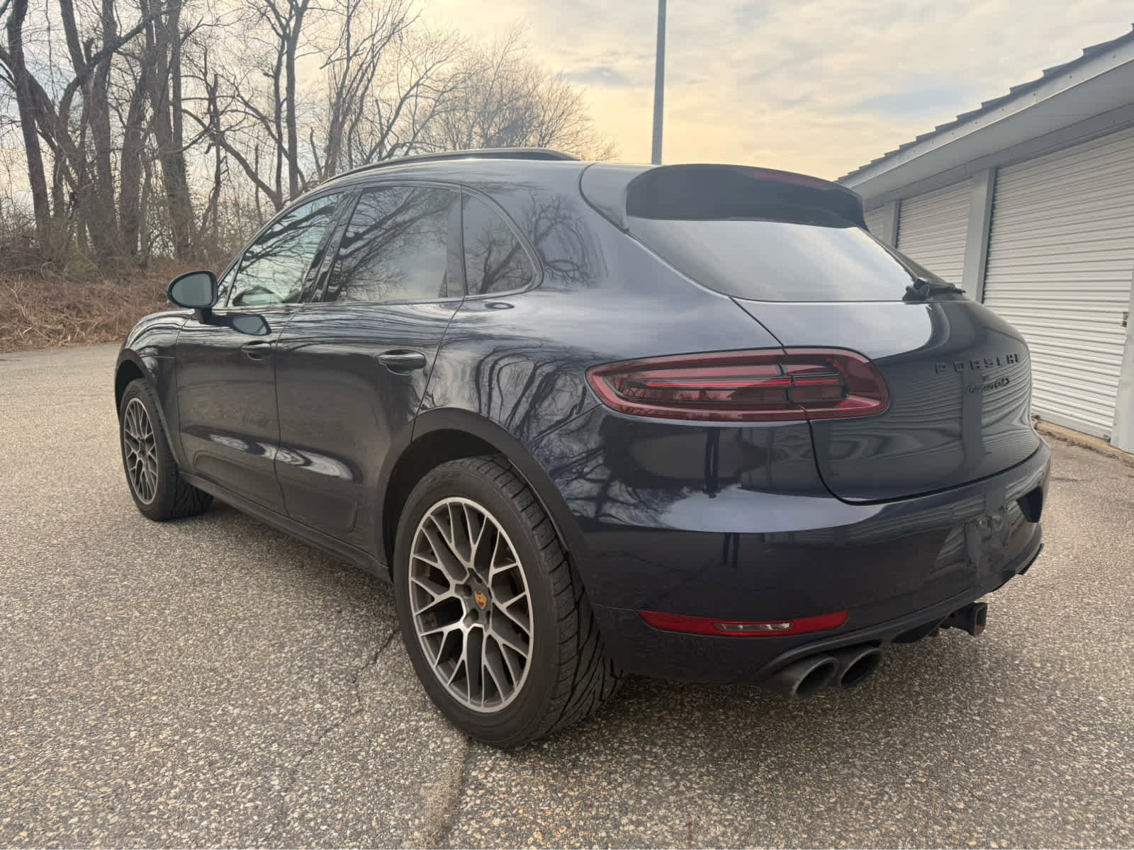 Used 2017 Porsche Macan GTS image 3