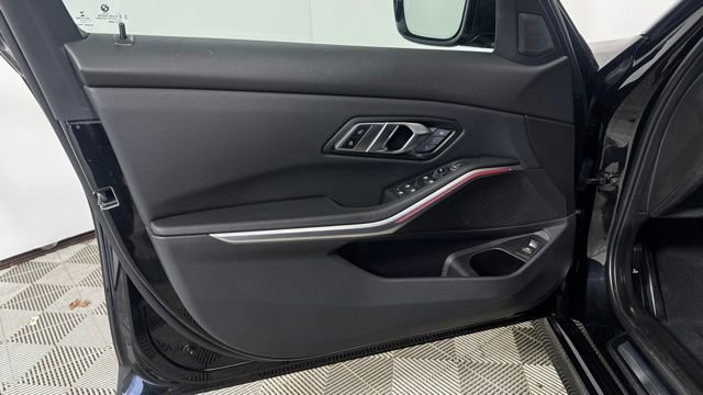 Used 2022 BMW 330i xDrive Sedan w/ Driving Assistance Package image 9