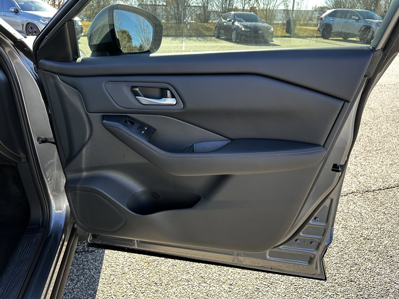 New 2026 Nissan Rogue SV image 14