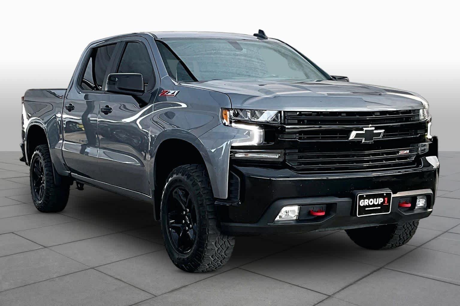 Used 2021 Chevrolet Silverado 1500 LT Trail Boss w/ Convenience Package II AWD/4WD image 3