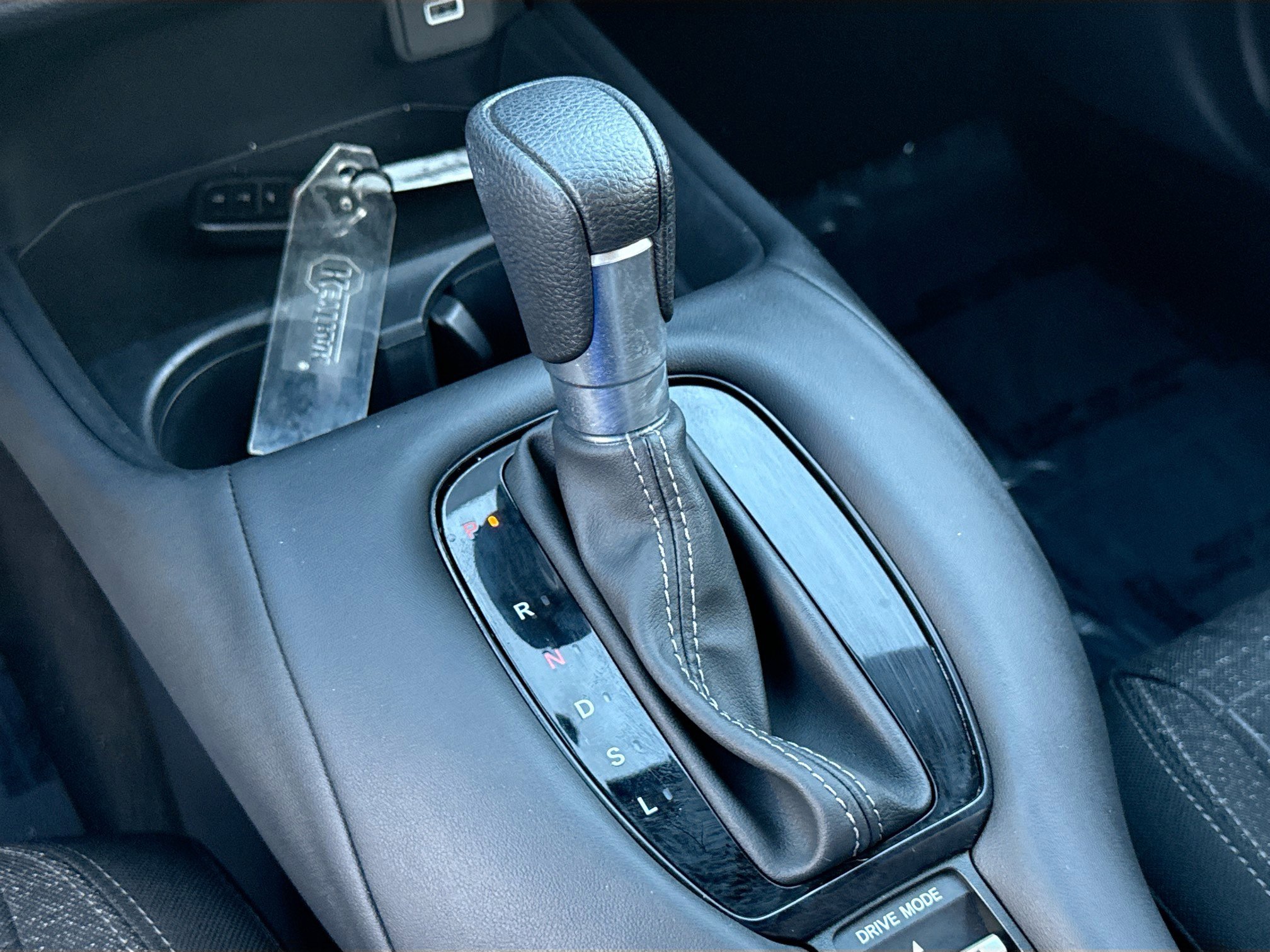 Used 2023 Honda HR-V LX image 15