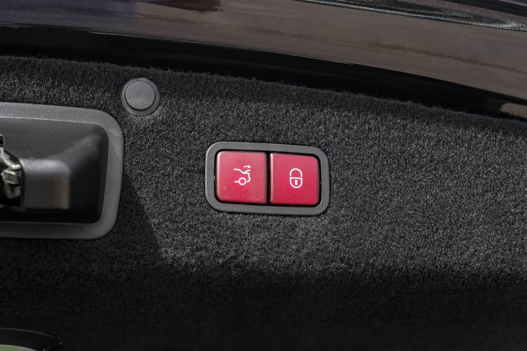 Used 2014 Mercedes-Benz S 550 Sedan image 63