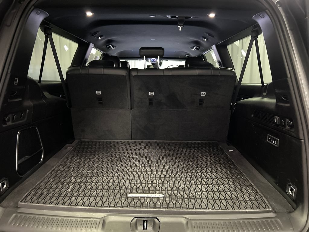 Used 2024 Jeep Wagoneer L 4WD image 25