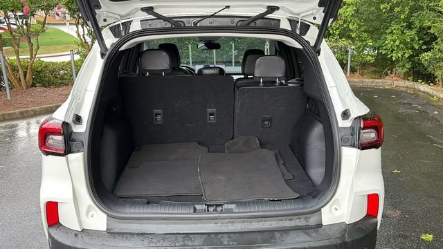 Certified 2024 Ford Escape Platinum AWD/4WD image 18